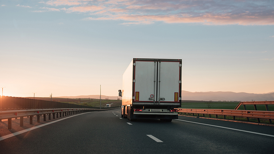 New ATRI Research Quantifies the Environmental Impacts of Zero-Emission Trucks