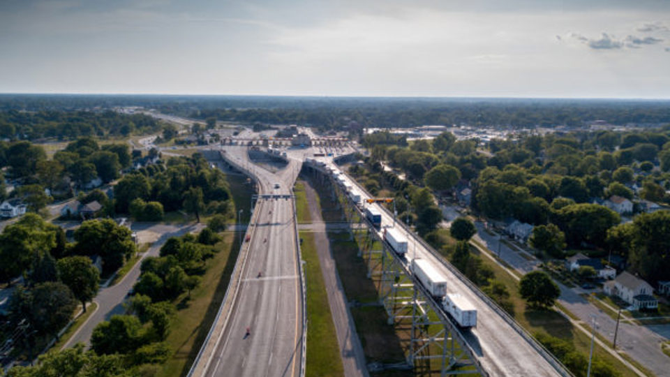 Sask. Trucking Association wants vaccine mandates lifted at land borders