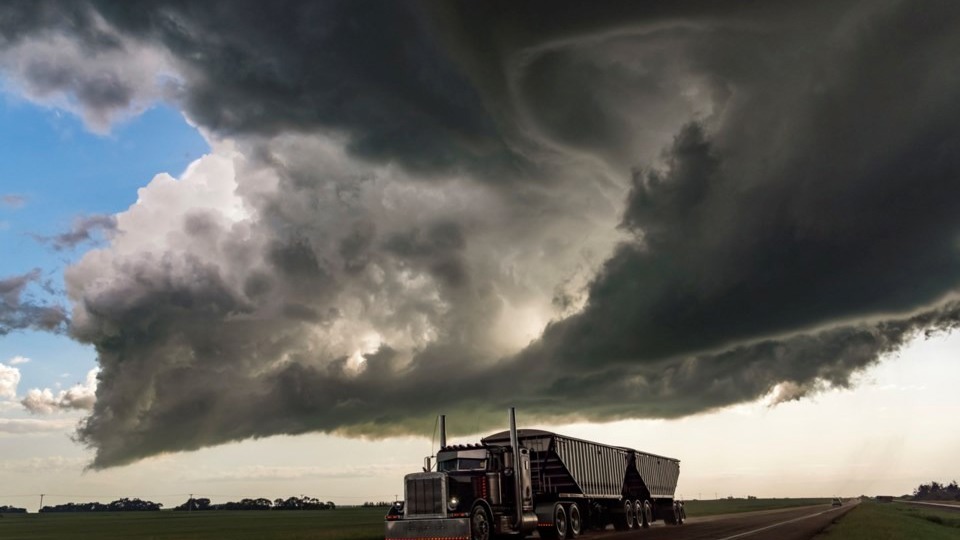 STA: Saskatchewan is short about 3,000 truck drivers